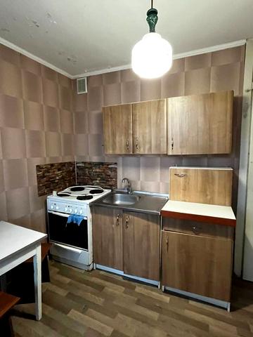 Приозерна вул., 2-Б