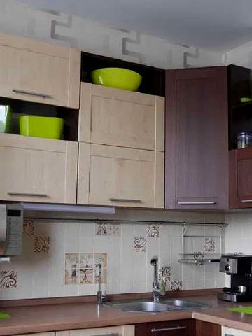 Юрія Кондратюка вул., 7