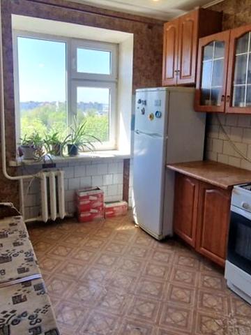 Степана Бандери просп., 92