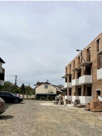 Тараса Шевченка вул., (Будинок 4)