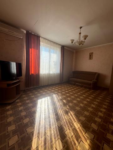 Старопортофранківська вул., 101