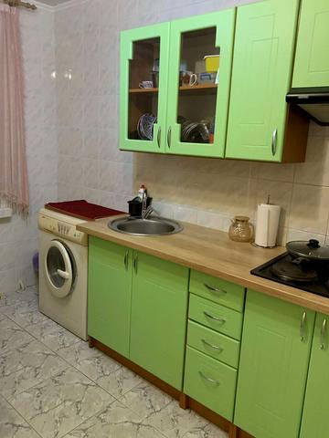 Голосіївський просп. (40-річчя Жовтня), 15