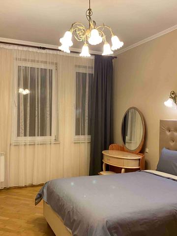 Дмитра Вітовського вул. (), 30