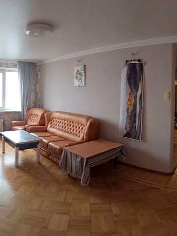 Тракторобудівників просп., 100