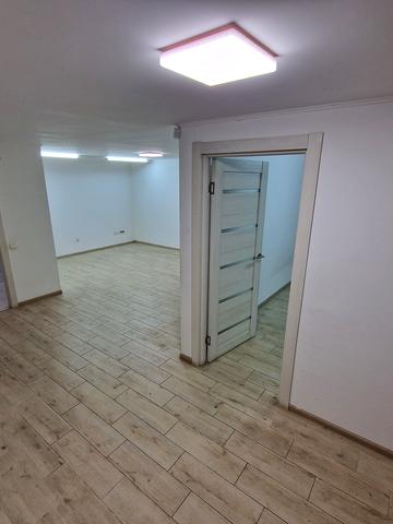 Миколая Коперника вул., 1