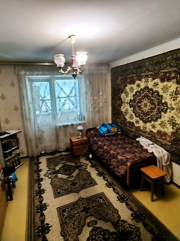 Володимира Висоцького бульв., 8-А