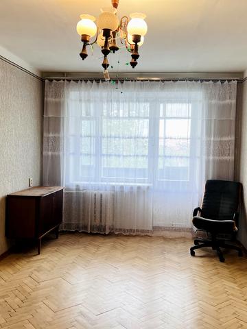 Зодчих вул., 70