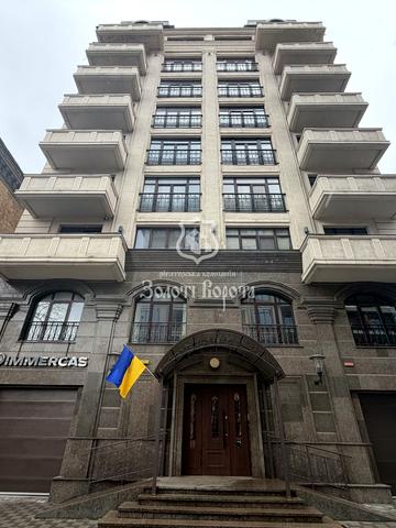 Щекавицька вул., 53