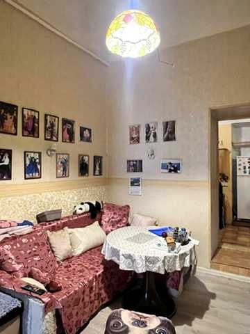 Святослава Караванського вул. (Жуковського), 23