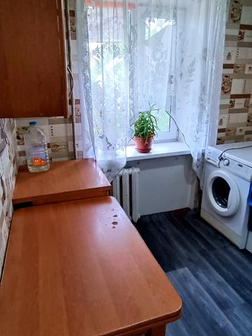 Олександра Поля просп. (Кірова), 98