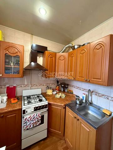 Гарібальді вул., 3