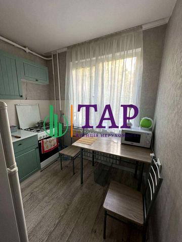 Нескорених вул. (Героїв Праці), 12г
