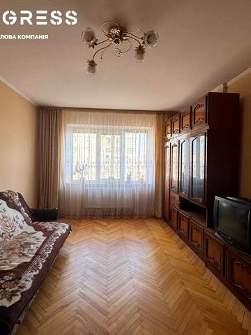 Героїв УПА вул., 6