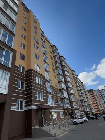 Максима Залізняка вул., 1в