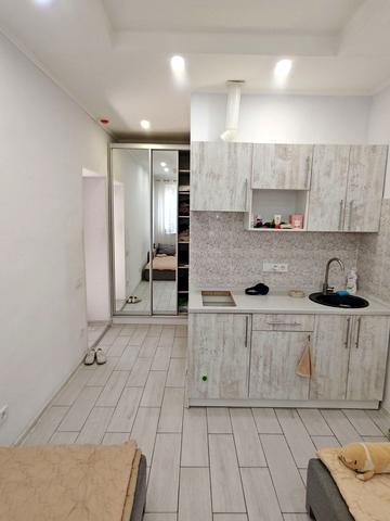 Дмитра Іванова вул., 37