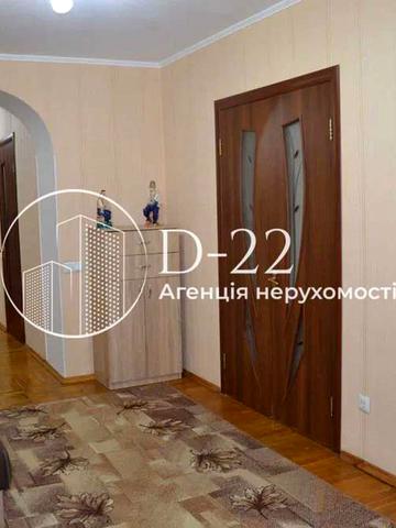 Володимира Івасюка просп. (Героїв Сталінграду), 20-А