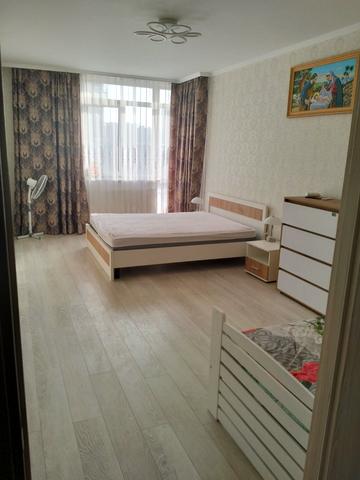 Залізнична вул., 15