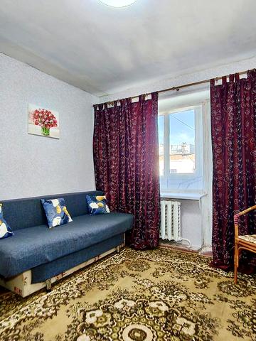 Дмитра Самоквасова вул. (Стаханівців), 9