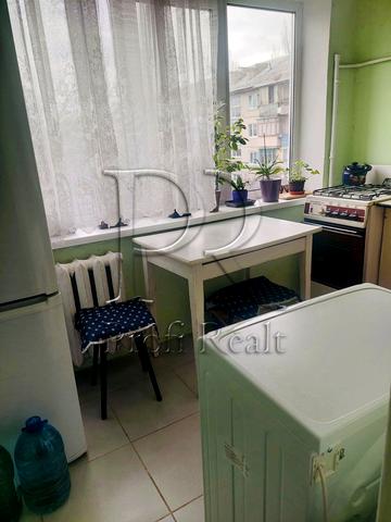 Івана Микитенка вул., 7-В
