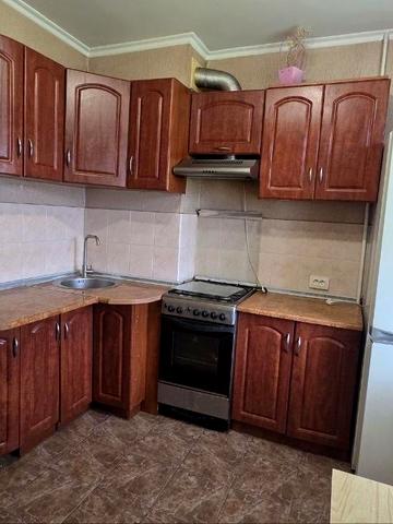 Сімї Глодан вул., 12