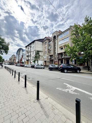 Дністровська вул., 55