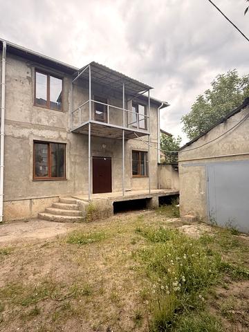 Зелена вул., 44