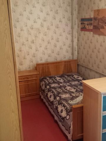 Глісерна вул., 26