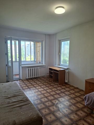 Академіка Заболотного вул., 42