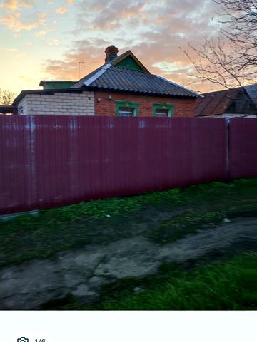 Центральна, 5