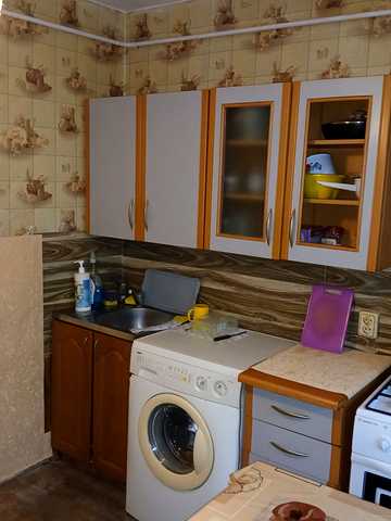 Новгород-Сіверська вул. (Новгородська), 6