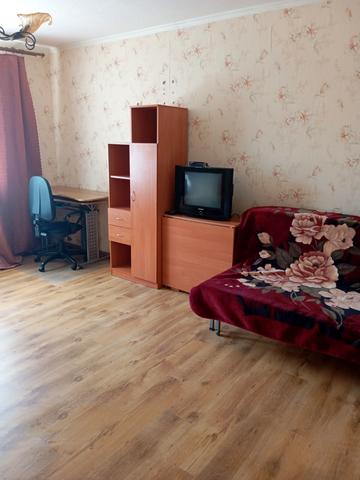Лазаряна вул., 22