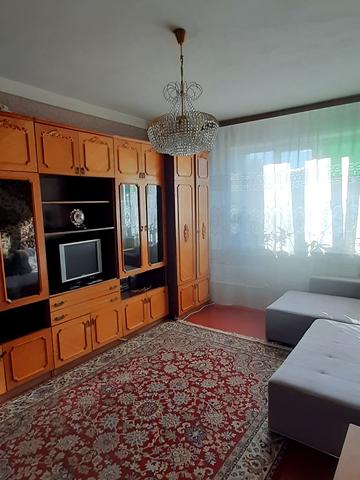 Ревуцького вул., 24/4