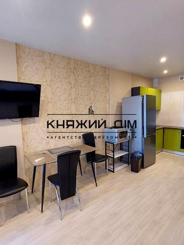 Соборності просп. (Воззєднання), 17 к2
