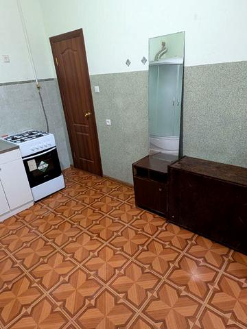Степана Бандери вул. (), 49
