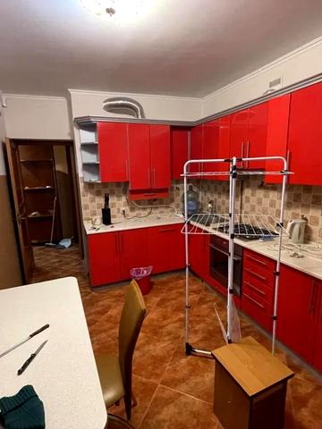 Івана Кавалерідзе вул. (), 27