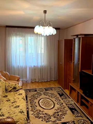 Урлівська вул., 30