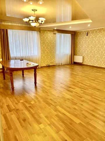 Української Повстанської Армії вул. (Ватутіна), 23