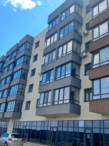 Владислава Бувалкіна вул. (Бочарова Генерала), 75