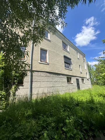 Нова, 10