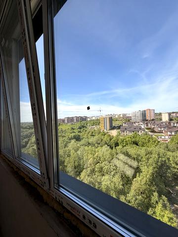 Озерна вул., (Будинок)