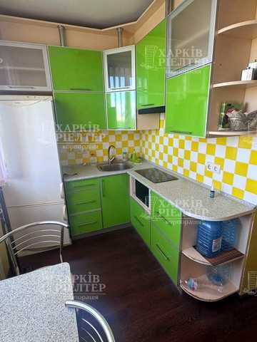 Луї Пастера вул., 324