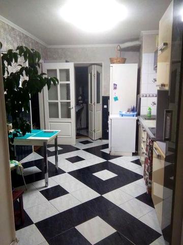 Академіка Корольова просп., 2-А
