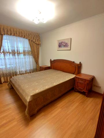 Драгоманова вул., 44-А