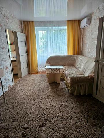 АВІАТОР, 81