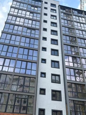 Тернопільська вул., (Будинок 1)