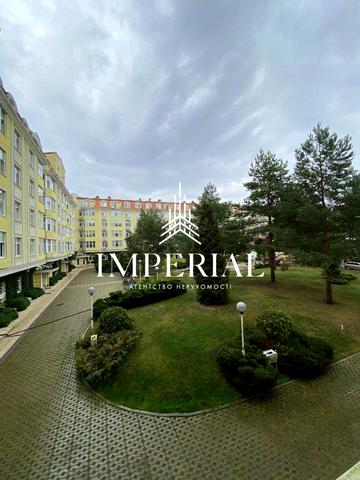Лесі Українки вул., 14