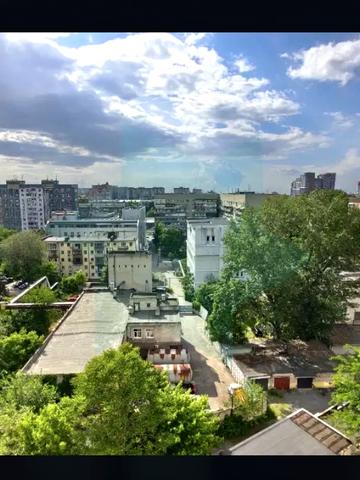 Кучеревського бульв., 1