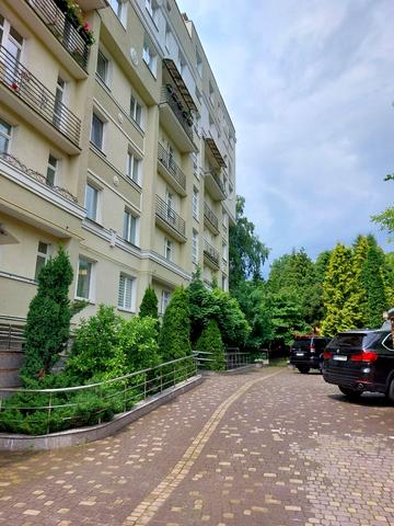 Конотопська вул., (Будинок)