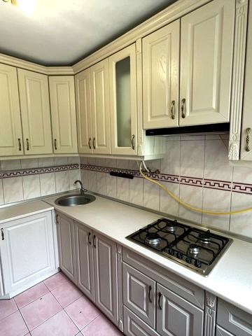Космонавтів просп., 52
