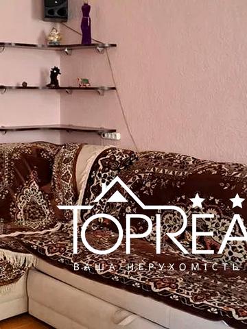 Леся Курбаса вул., 7